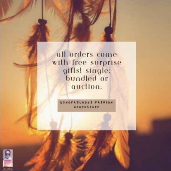 Charming Silver "I love you" Butterfly Pendant Necklace - Picture 6 of 8